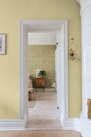 Florian, tapet i gult