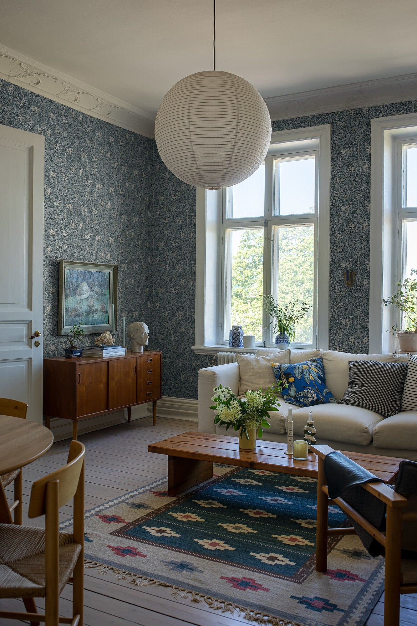 Under the Elder Tree 2047 tapet